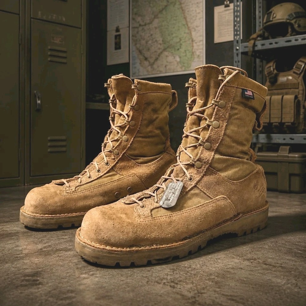 Danner Desert Acadia 26000 Desert Mojave Combat Tactical Boots Size 13 EE Men